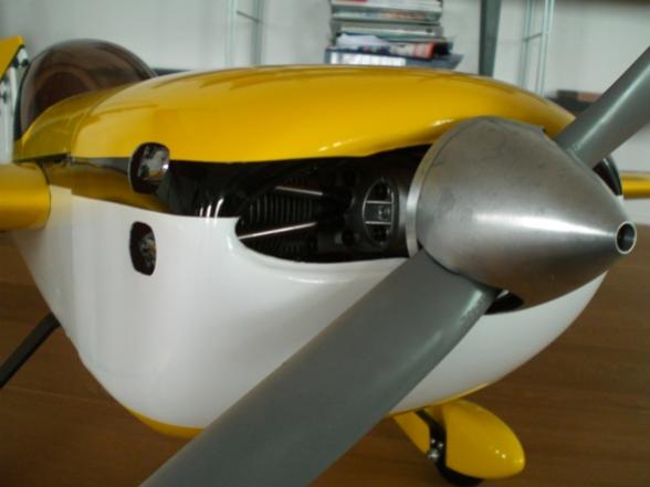 Bouw Extra 260 motor 005