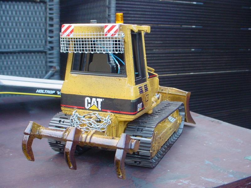 cat dozer