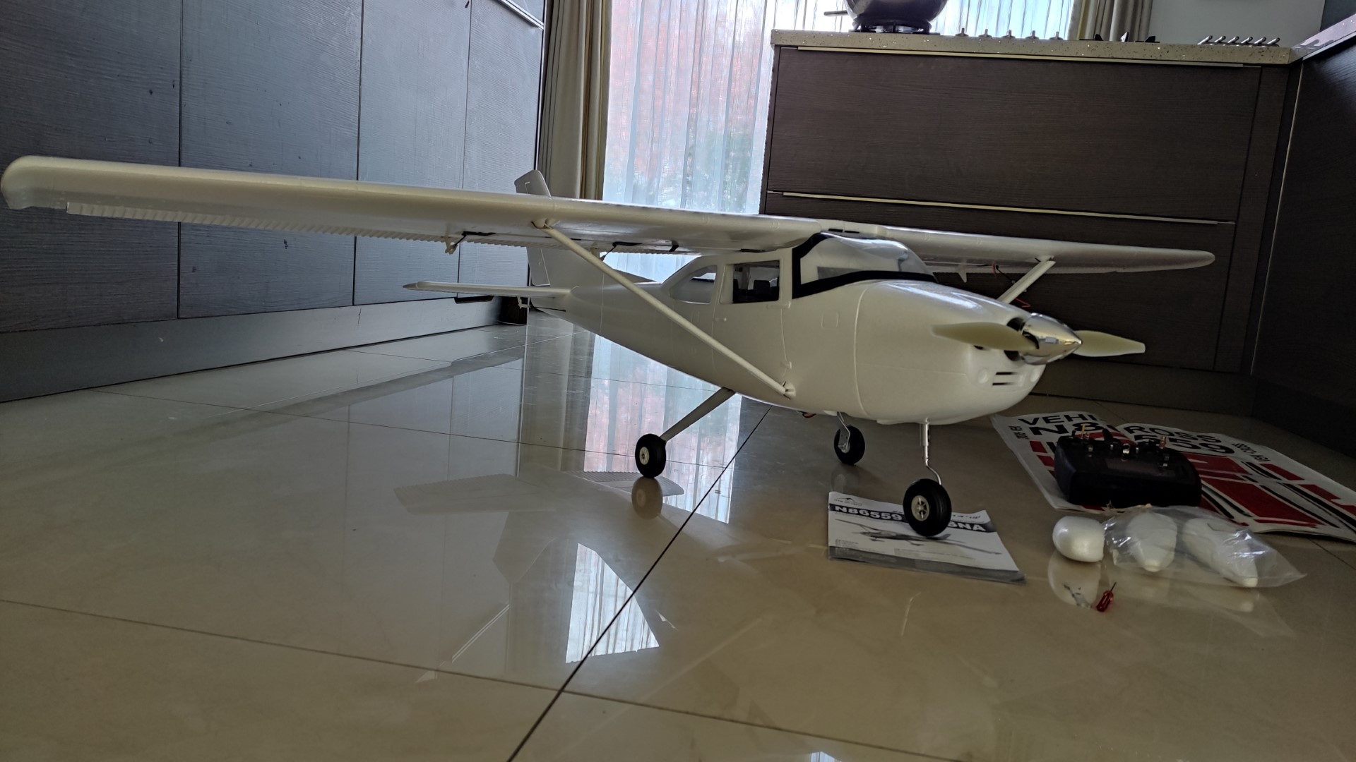 Cessna  (8) (Large)