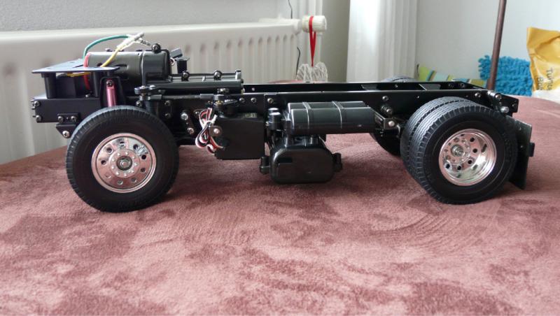 Chassis L zijaanzicht 1