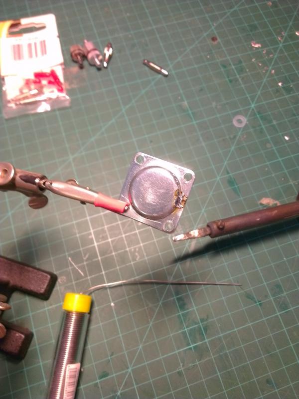 DLE30 Walbro Carb soldered pressure hole