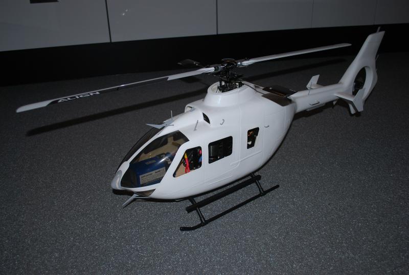 EC135 Trex 500 in aanbouw