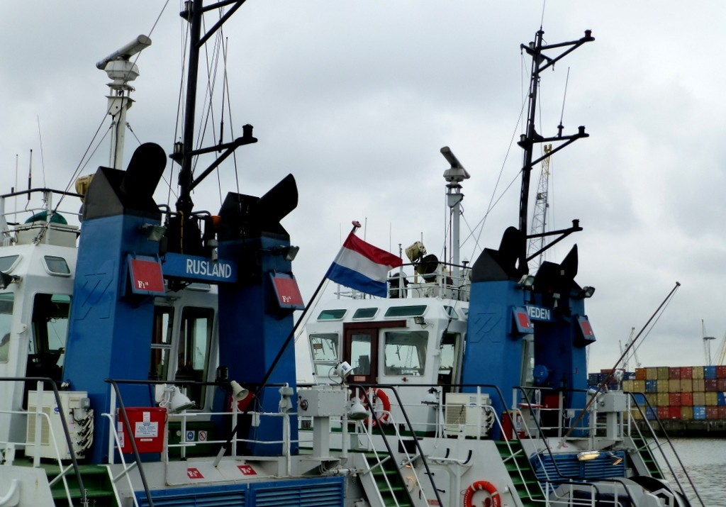 Ex SMIT RUSLAND en Ex SMIT ZWEDEN 8-8-2012