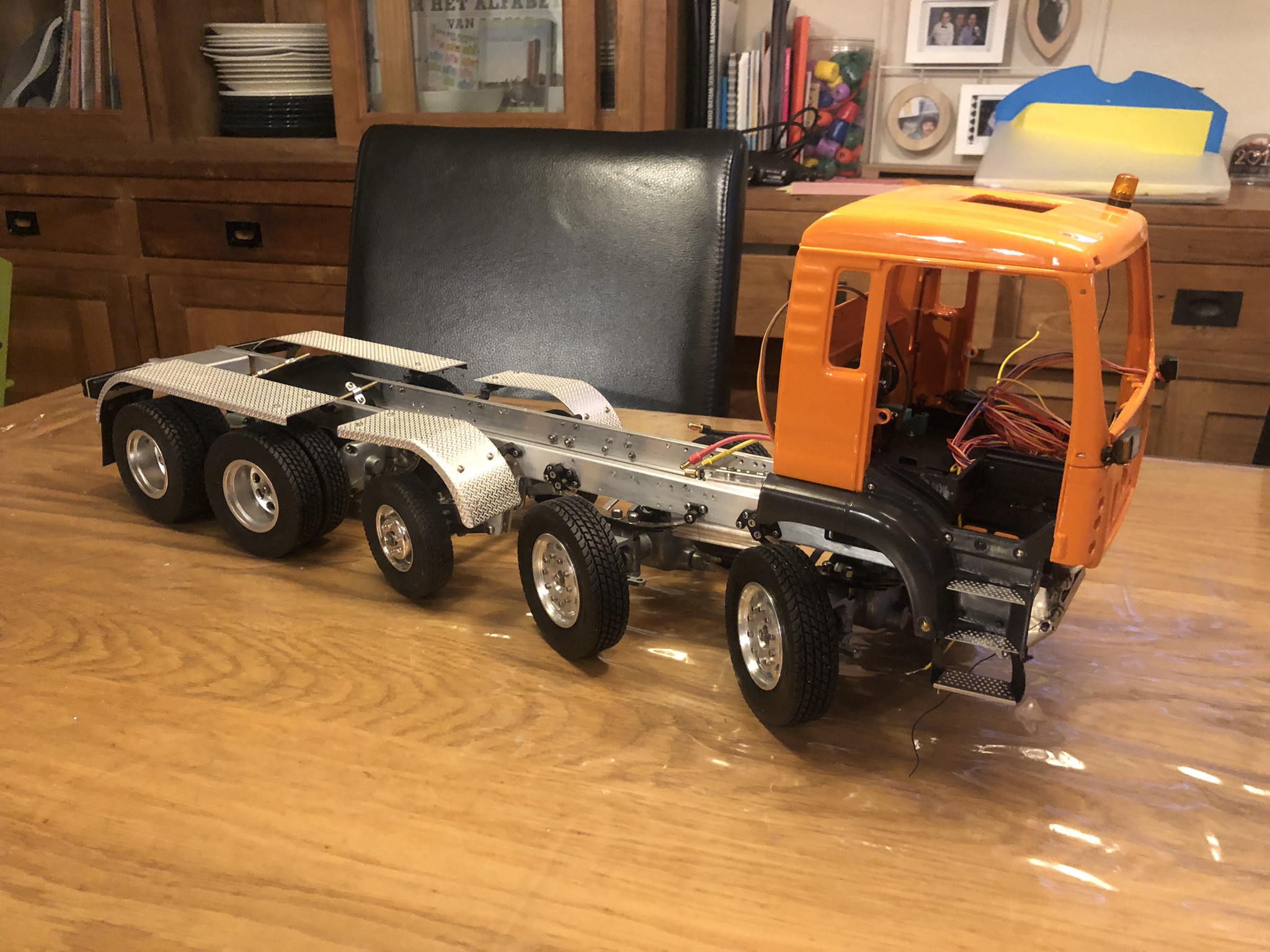 F30B81DF-81BB-4B69-B578-B95098795E11