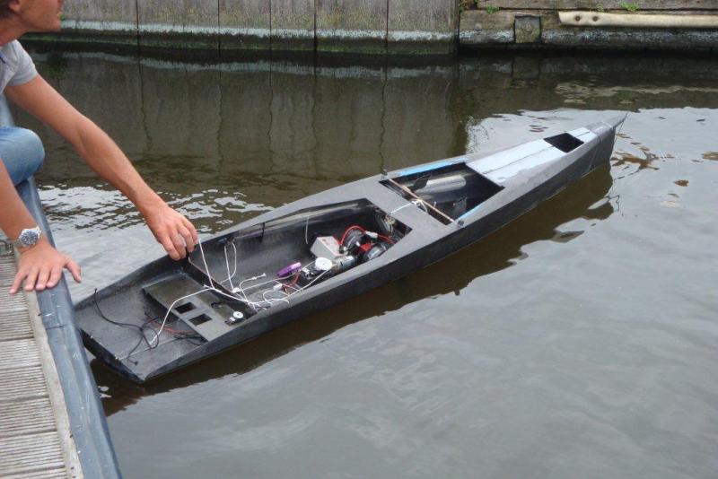 Flotation test under heel 1