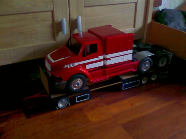 ford Aeromax in kleur