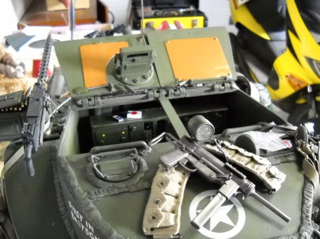 Gunner's hatch