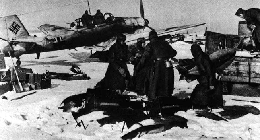 Ju-87-B2__09