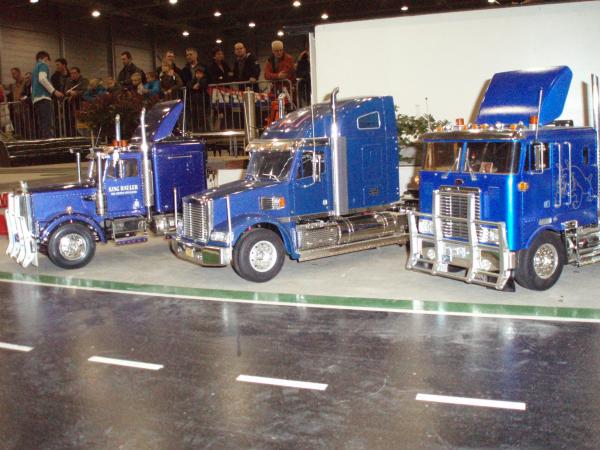 king, knight hauler, globeliner