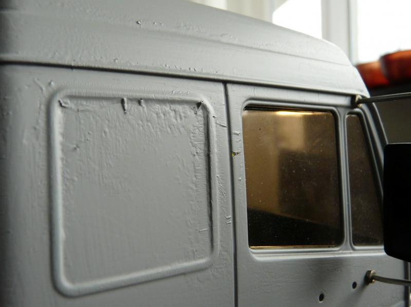 Mercedes Benz 1838LS Cabine rechterzijde verf