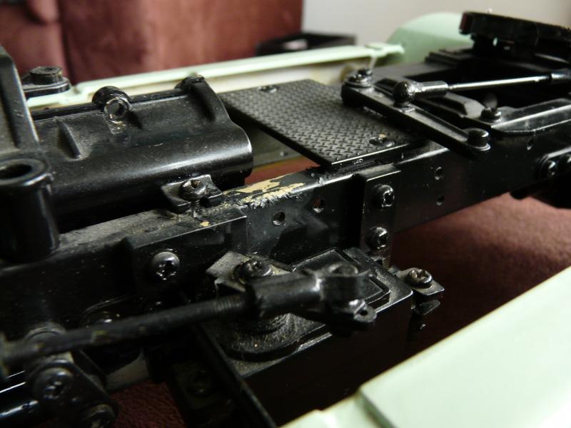 Mercedes Benz 1838LS Chassis bovenzijde Links1