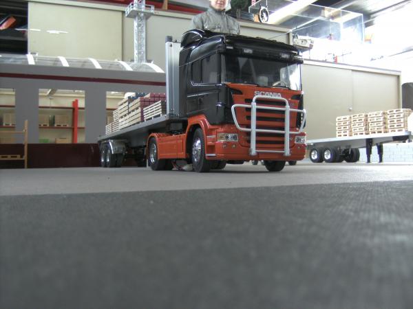 Met de zelfgemaakte bullbar