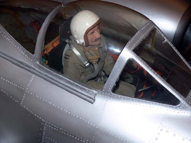 Meteor Cockpit 02