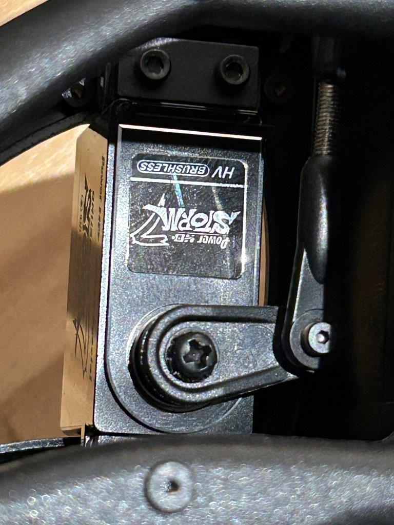 Mikado Logo 550 NEW  (12)