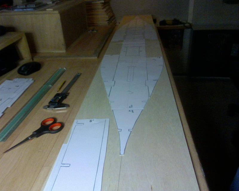 Picture 2
ik schiet al op om de bodem delen op het hout te plaken .

zuiver via middellyn