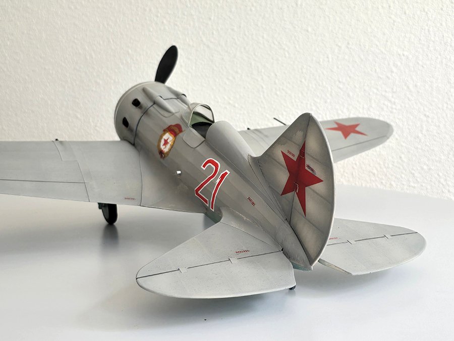 Polikarpov_I-16__135.jpg