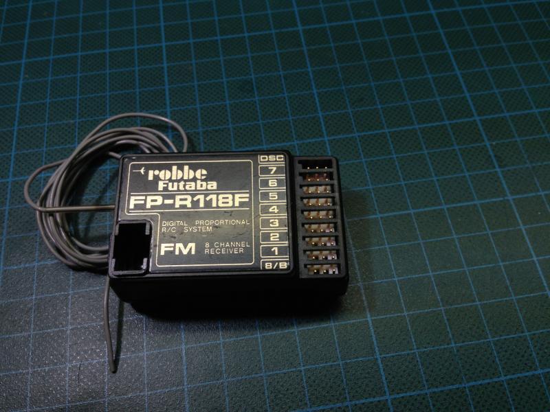 Robbe Futaba FP-R118F 40Mhz FM ontvanger
