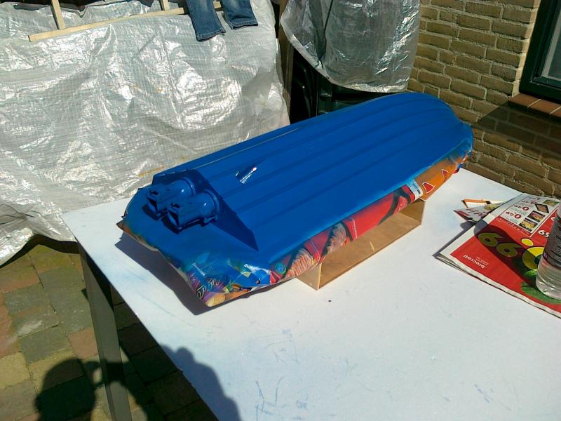 Romp reddingboot gespoten