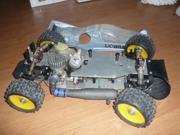serpent cobra,,m  of update er van

motor ,, picco 3,5 cc