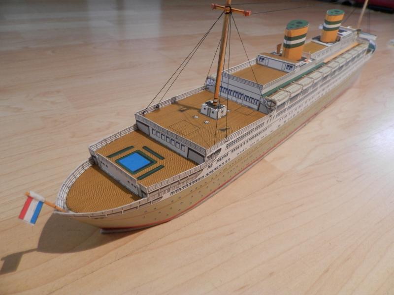 ss Nieuw Amsterdam voltooid