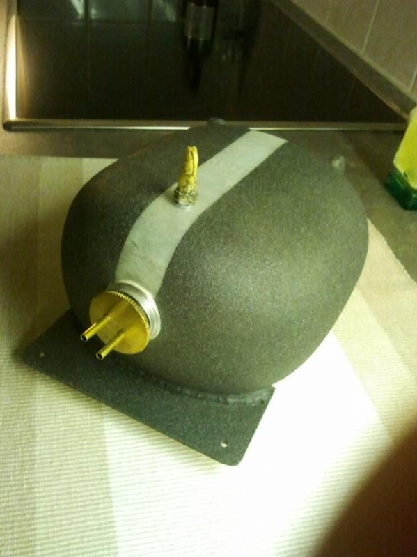 Tank in kleur gebracht