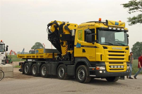 trekker met 150tm palfinger