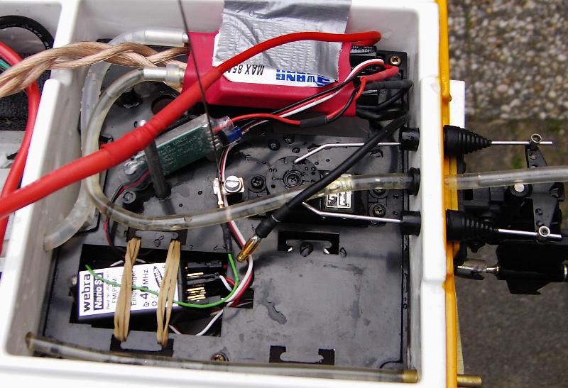 Triton 06 ESC, receiver and servo