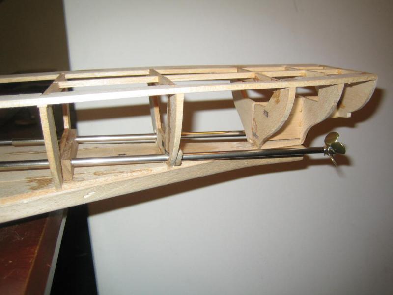 Tubes In 001

hy kan ook radio controlled