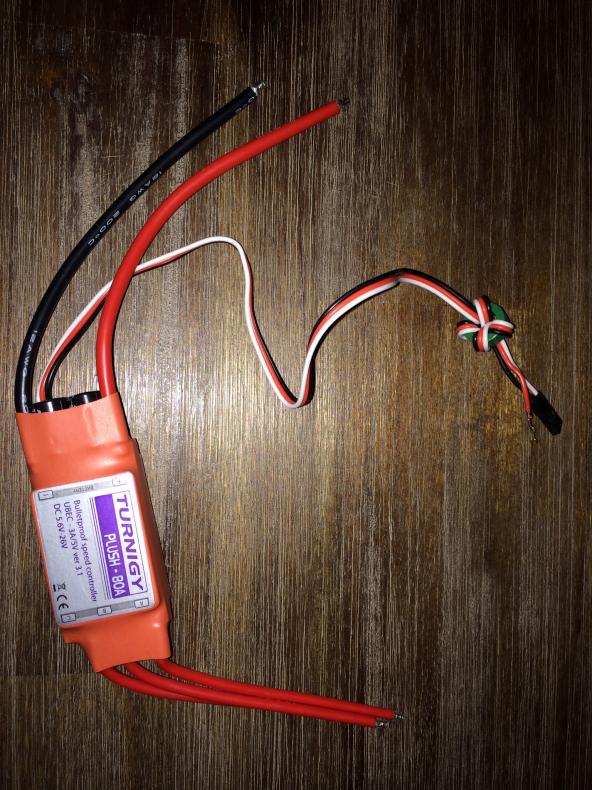 Turnigy 80Amp plush esc met 3Amp bec