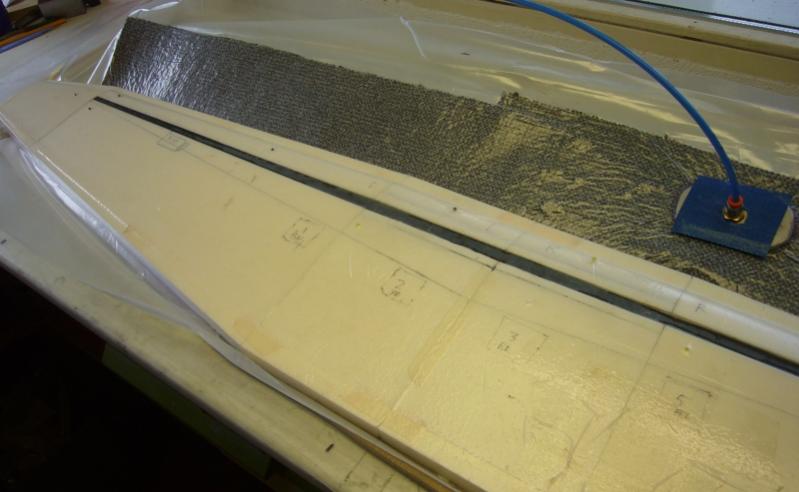 wing 26   spar under vacuum