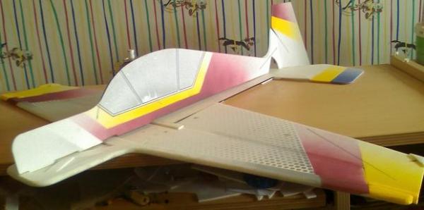 Yak 54,5 AM V1 13 tot links